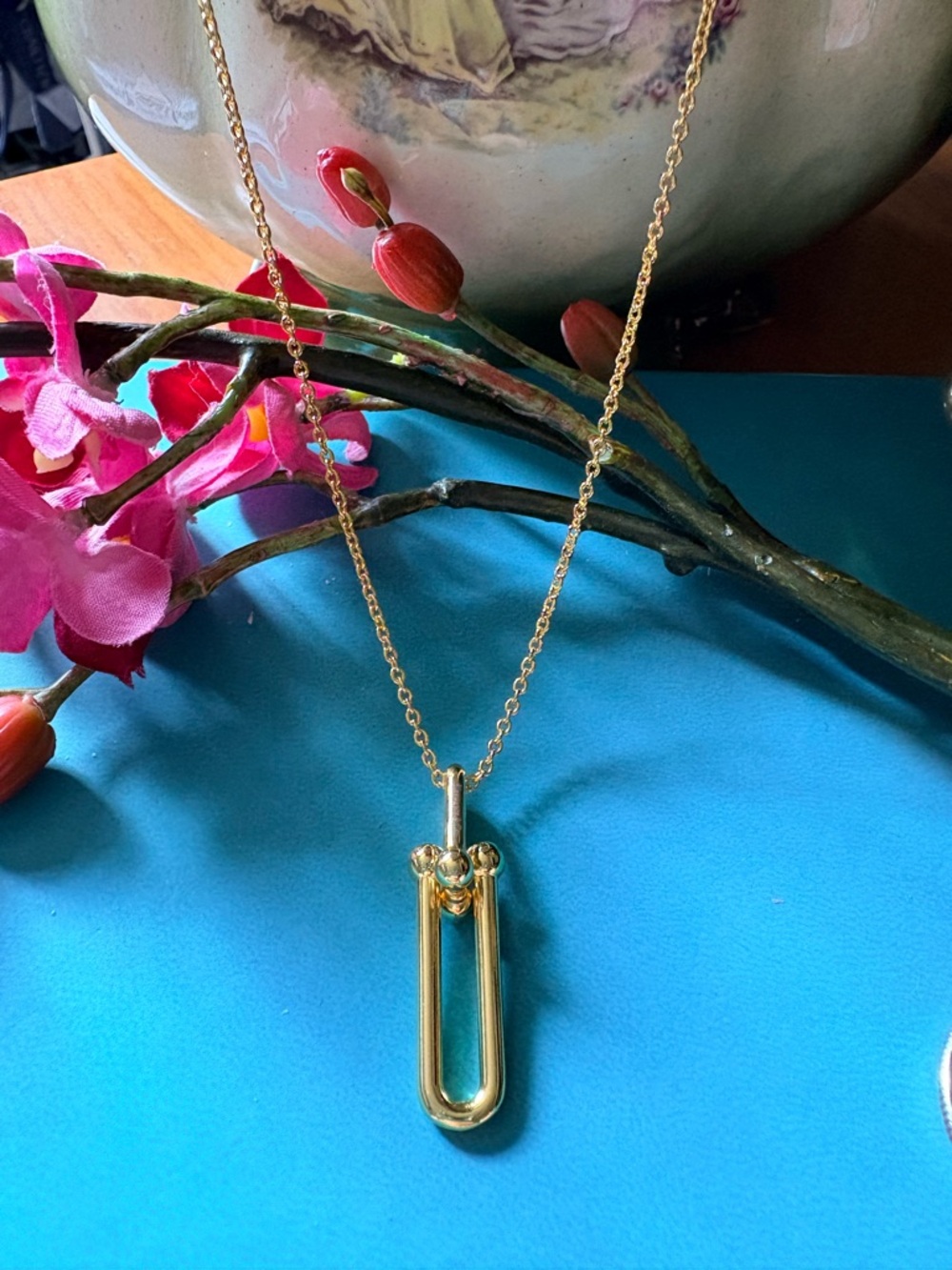 Gold Pendant Necklace - Women Jewelry